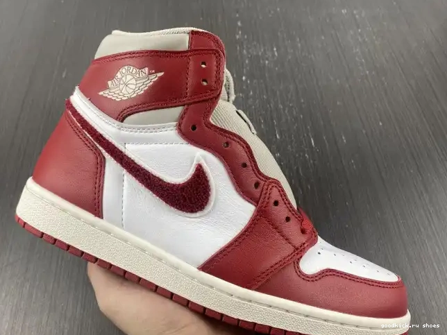 Cheap Chenille Jordan 1 Newstalgia OG (W) High DJ4891-061 0420
